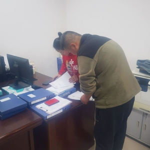 現(xiàn)場調(diào)查.jpg