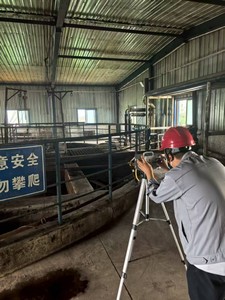 现场采样.jpg
